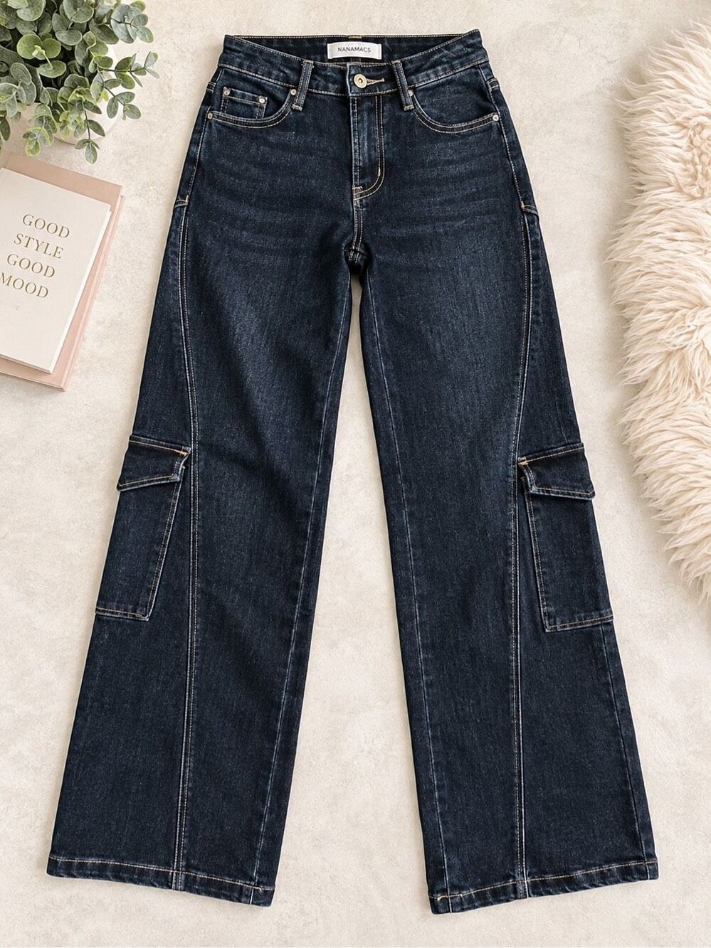 Mica Denim High Rise Wide Leg Cargo Jeans Dark Wash Seam Detail NEW - Picture 13 of 13